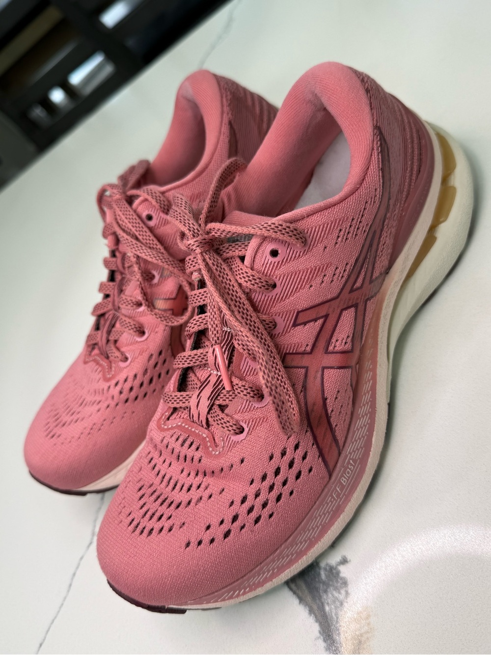 Asics Gel-Kayano 28 Shoes Womens Size 6.5 Pink Running Sneakers 1012B047